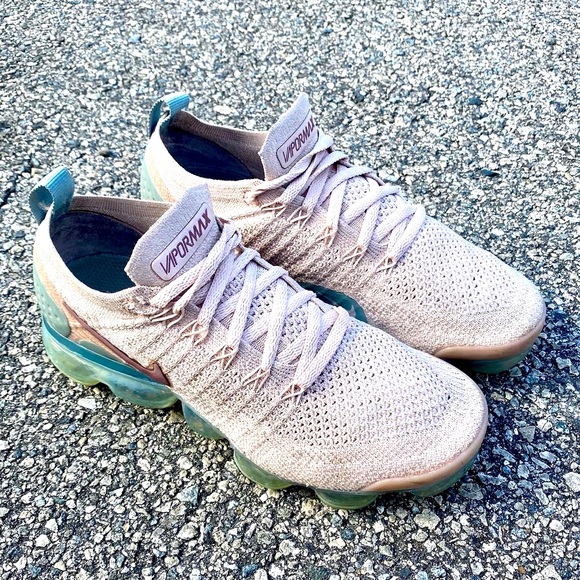 nike women air vapormax flyknit 2
